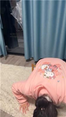 【小凤梨】闺蜜犬磕头/戒尺虐 JS241211-26