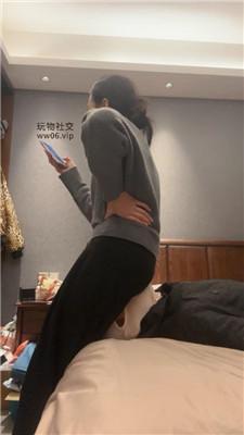 【猴歌】连环耳光/坐脸窒息 JS241214-4