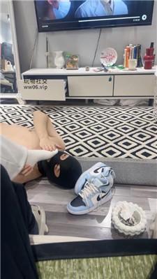 【jenn】情侣主-舔脏鞋/胯下辱/踢裆/虐乳/吸白袜【完整版】JS241225-21