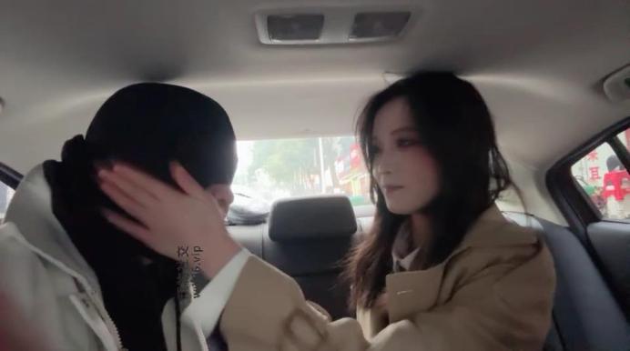 【素人挖掘机】素人S车内调-抽耳光/长靴蹂躏羞辱 bf48769