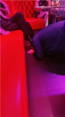 【西北傻子】KTV-3S脚下羞辱奴才 JS241228-5