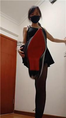 【思纯】坐脸窒息/性感黑丝虐/鞭打耳光 JS250102-37