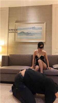 【曼伊】白领S-强迫偷懒下属跪下伺候 bf49045