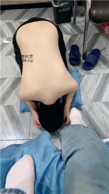 【白兔】白袜羞辱/抽耳光/吃烟灰/舔圣水 JS250217-24