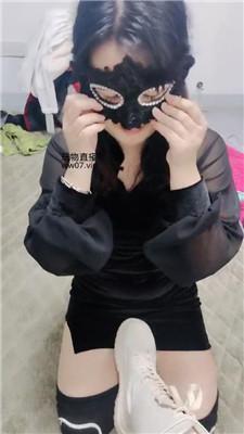 【姗姗】高跟肉丝蹂躏女神犬 bf50871