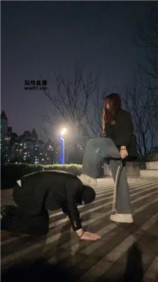 【黑兔】户外S-大学生小白鞋虐打 bf51390