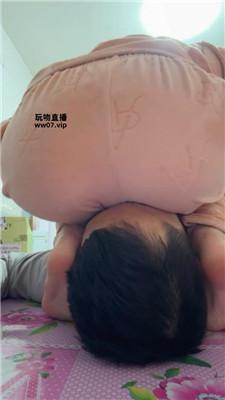 【艾斯】玉足狂舔-坐脸窒息 JS250328-29