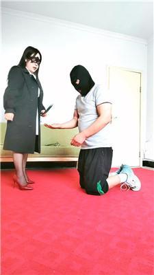 【沐颜】舔吃内裤-脚深喉-抽手心 JS250401-27