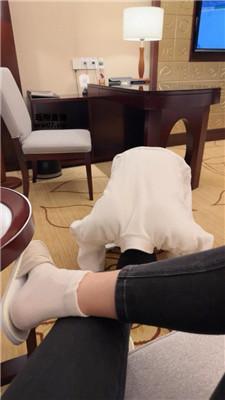 【佳禾】强迫下跪狗舔白袜jio JS250510-21