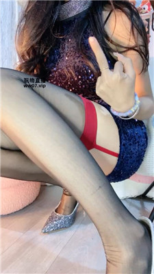 【苒苒】交作业时间到    250512-11