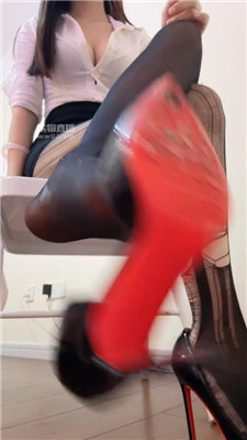 【小渔情侣】凶臀炸挑鞋    250523-18