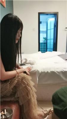 【珂儿小主】骑马踩踏-舔脏鞋惩罚跑骚奴 bf53901