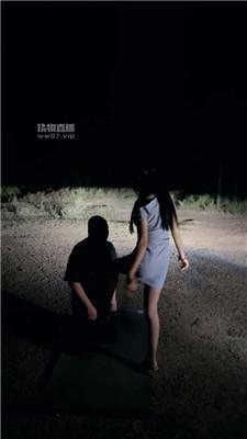 【卡莎女帝】户外公开处刑废物奴 JS250530-22