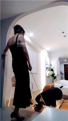 【水蜜桃】高跟肉丝碾压踩-骑马插嘴 bf54431