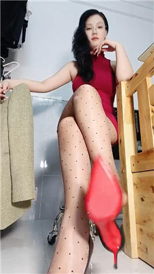 【洛芙菱】交作业    250617-12