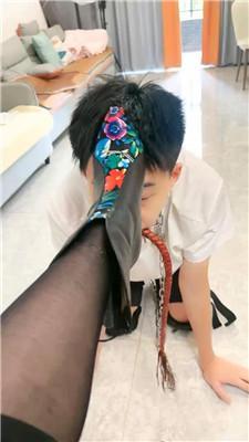 【薇薇】骑马训化-狗爬喂食家奴 JS250722-23