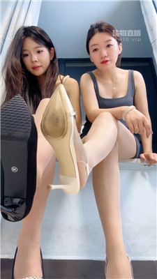 【灵韵】双主乳母    250728-9