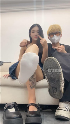 【冰山】情侣灯绿帽【双视角】    250806-4