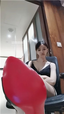 【水蜜樱桃】羞辱绿帽短小早些    250814-23