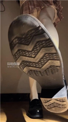 【爱里】厚白寸    250828-17