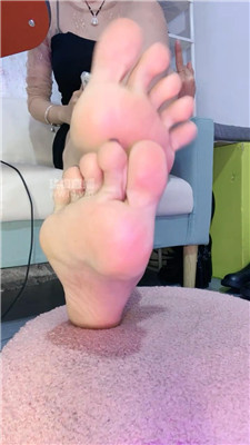 【苒苒】骰子游戏    250916-14