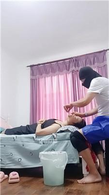 【兰姐】贱狗给主子做美容 JS251002-8