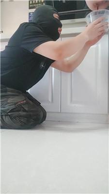 【吴迪】伺候女友偷情回家 JS251004-7