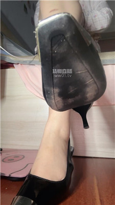 【咬猫】绿帽老公会出轨?    251006-25