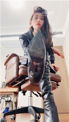 【爱丽丝】长靴裸足棉袜    251021-2