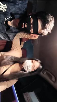 【素人饮水机】开发路人小姐姐车内调 JS251025-16