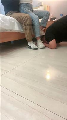 【西北傻子】开发素人伺候高贵青春情侣 JS251101-27