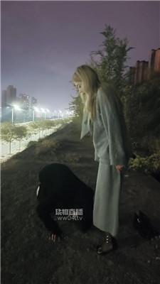 【苏苏】户外遛狗犬化场 JS251102-12