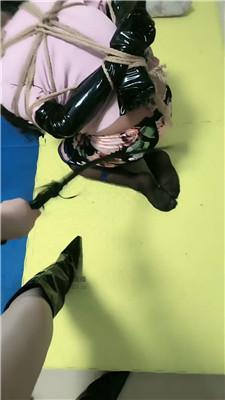 【安心】五花大绑囚禁cd奴[下]  JS251103-40