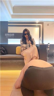 【苏小乃】掐乳-酸臭丝袜乳-短靴舔闻【双视角版】 JS251203-25