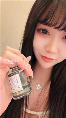 【维妮】香水峡谷视角    251202-25