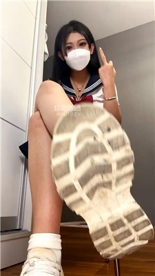 【天九】偷闻学姐的脏袜子    251209-23