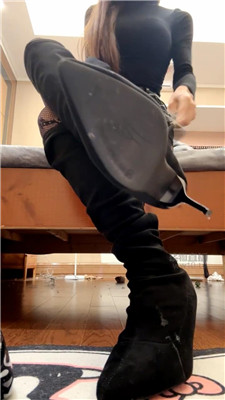 【璐璐】靴子羞辱    251213-9