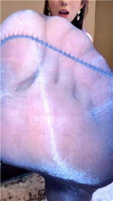 【水晶熊】油亮丝袜美腿踩虐 bf60121