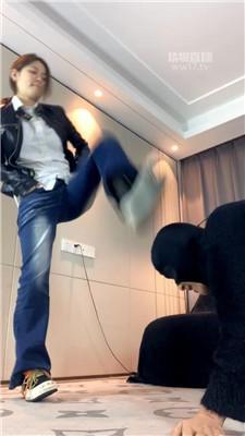 【女生也能很暴力】来自前女友的暴揍 bf60132