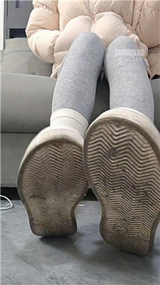 【佳怡】婊子妈勾引老板    251230-8