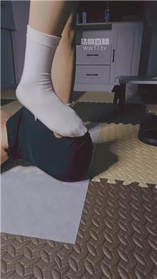 【夭夭】闻白棉袜-裸足深喉 JS260109-1