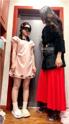 【奈诗千金】双S训母狗【双视角版】 bf60558