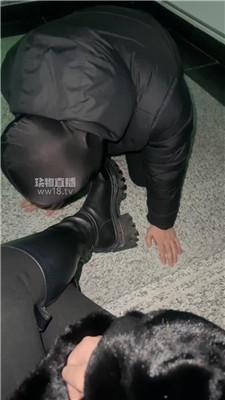 【77夫妻】商场楼道+女厕+车内调 JS260116-1