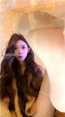 【欣然莫】香水肉丝拍手寸止    260121-29