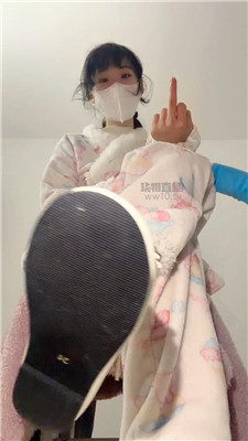 【梦梦】白袜裸足    260126-16