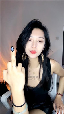 【十一】裸足羞辱    260205-22