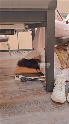 【是樱樱呀】棋牌室桌下品尝袜子 JS260208-26