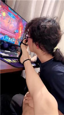 【女神mio】电竞女神的脚下奴 JS260226-30