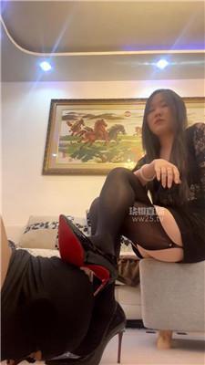 【斯羽情侣主】高跟黑丝挑逗骚绿帽 JS260308-16