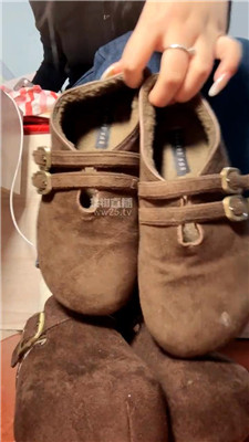 【咬猫】勃肯鞋白袜羞辱炸    260315-6